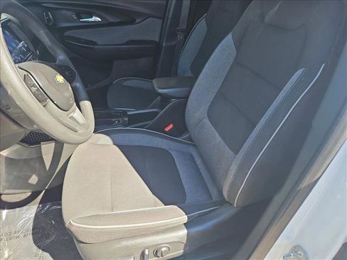 Used 2023 Chevrolet TrailBlazer LT w/ Convenience Package image 15