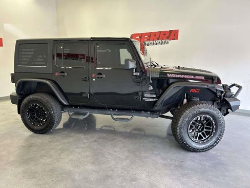 Used 2016 Jeep Wrangler Unlimited Sport AWD/4WD image 2