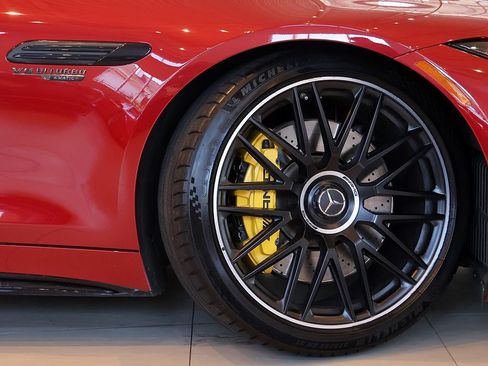 Used 2022 Mercedes-Benz SL 63 AMG 4MATIC image 9