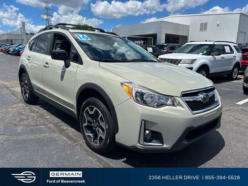 Used 2016 Subaru Crosstrek 2.0i Limited AWD/4WD image 2