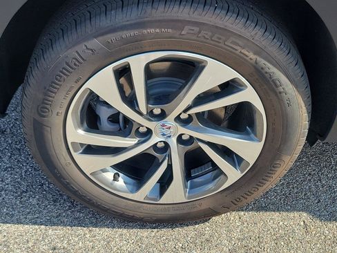 Used 2023 Buick Envision Essence w/ Technology Package I AWD/4WD image 5