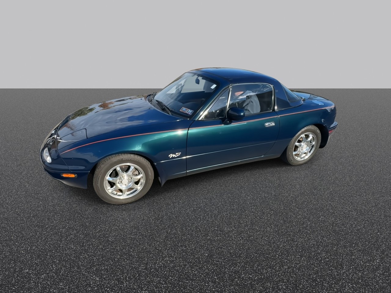 Used 1994 MAZDA MX-5 Miata RWD image 5