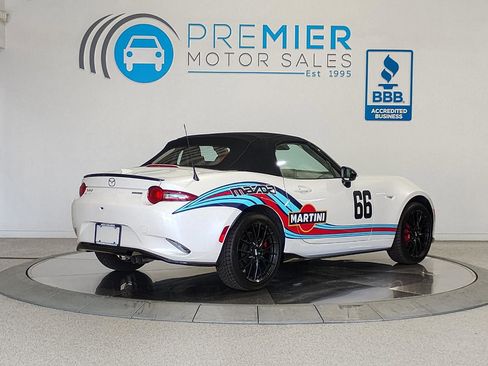 Used 2022 MAZDA MX-5 Miata Club w/ Brembo/BBS Recaro Package image 14