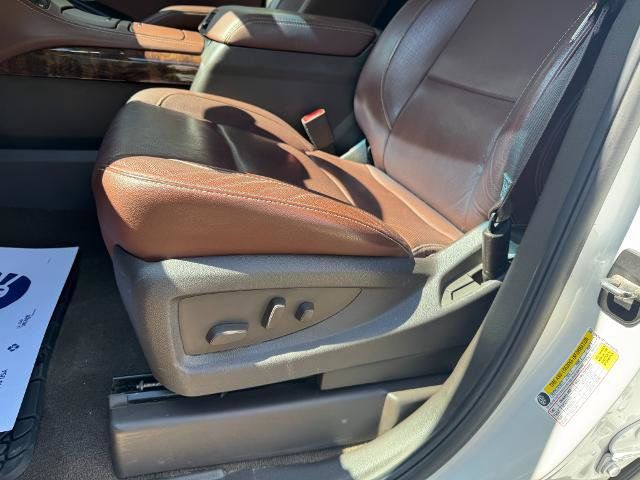 Used 2017 Chevrolet Tahoe Premier AWD/4WD image 11