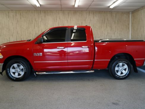 Used 2018 RAM 1500 Classic SLT image 5