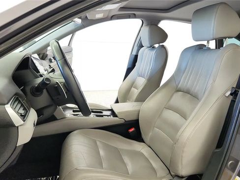 Used 2018 Honda Accord EX-L image 27
