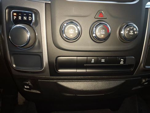 Used 2024 RAM 1500 Warlock RWD image 14