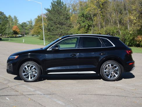 Used 2021 Audi Q5 Premium Plus image 24