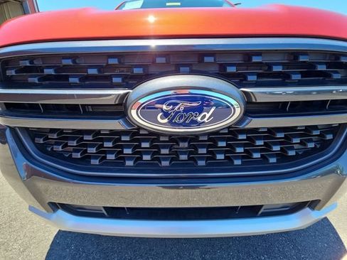 Used 2024 Ford Ranger XLT w/ Trailer Tow Package AWD/4WD image 35