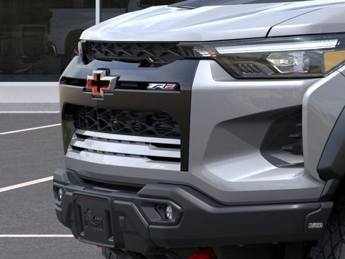 Used 2026 Chevrolet Colorado ZR2 w/ ZR2 Bison Edition AWD/4WD image 13