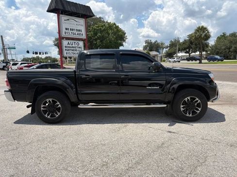 Used 2013 Toyota Tacoma PreRunner w/ SR5 Pkg RWD image 4