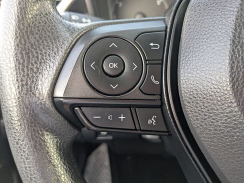 Used 2024 Toyota Corolla LE FWD image 17