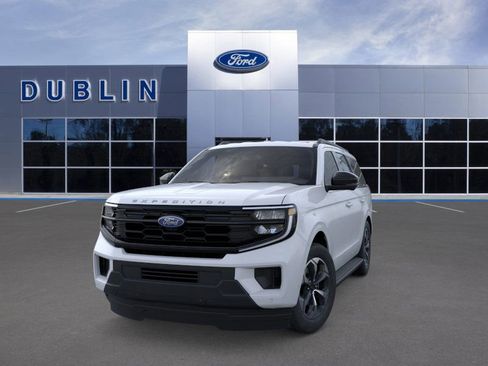 New 2026 Ford Expedition Active image 33