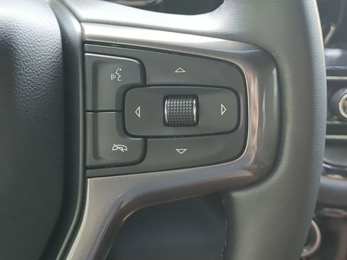 Used 2024 Chevrolet Silverado 2500 ZR2 w/ Technology Package image 25