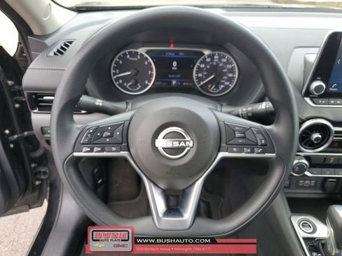Used 2025 Nissan Sentra SV image 20