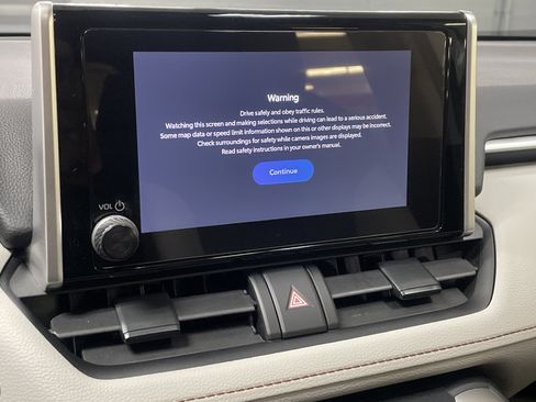 Used 2025 Toyota RAV4 XLE image 23