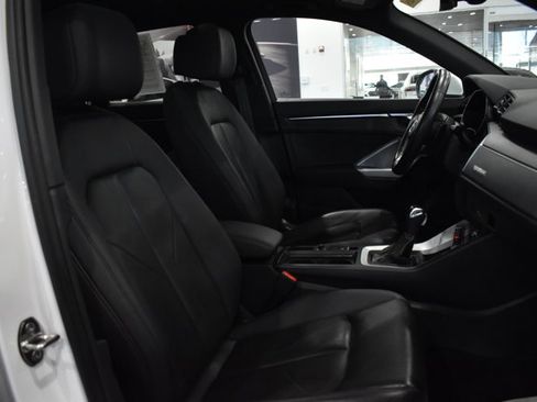 Used 2023 Audi Q3 2.0T Premium image 26