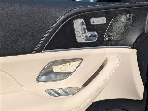 Used 2024 Mercedes-Benz GLE 350 4MATIC image 11