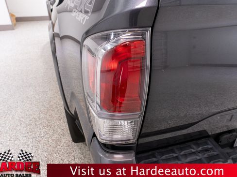 Used 2023 Toyota Tacoma TRD Sport AWD/4WD image 9