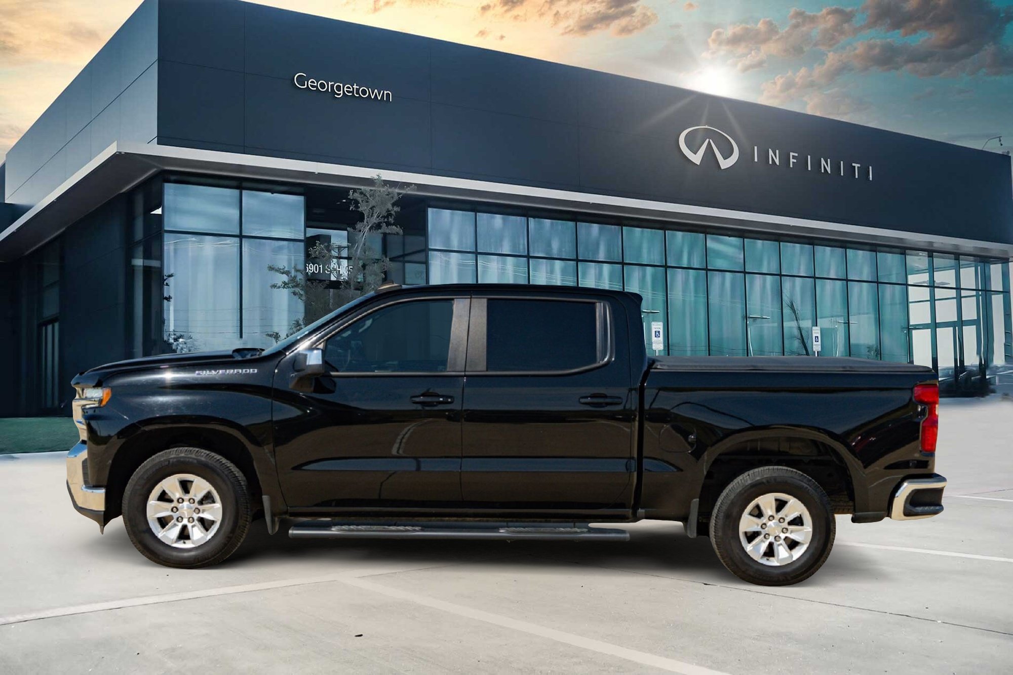 Used 2021 Chevrolet Silverado 1500 LT RWD image 7