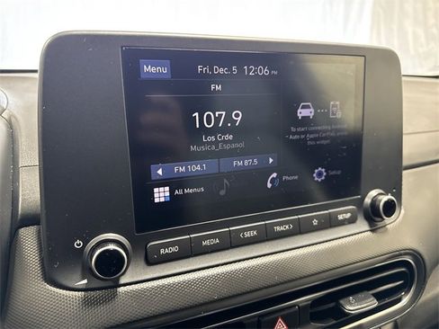 Used 2023 Hyundai Kona SEL image 17