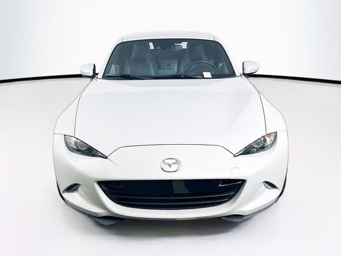 Used 2018 MAZDA MX-5 Miata RF Grand Touring RWD image 2