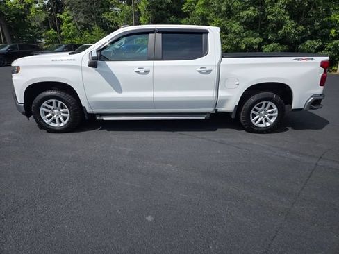 Used 2020 Chevrolet Silverado 1500 LT w/ All-Star Edition AWD/4WD image 2