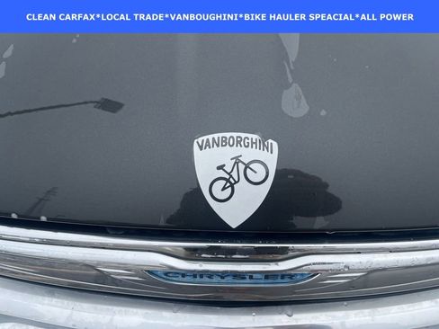 Used 2012 Chrysler Town & Country Touring w/ Entertainment Group #1 image 6