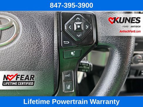Used 2022 Toyota Tacoma SR AWD/4WD image 44