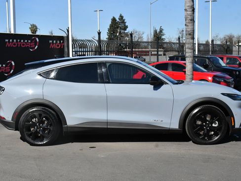 Used 2024 Ford Mustang Mach-E Select image 9