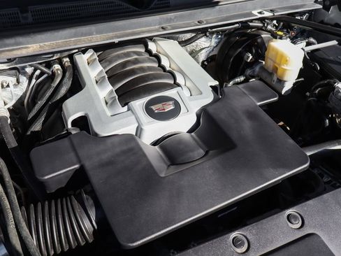 Used 2017 Cadillac Escalade ESV Platinum image 12