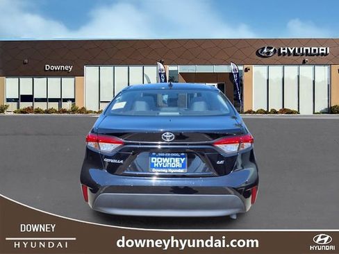 Used 2025 Toyota Corolla LE image 5