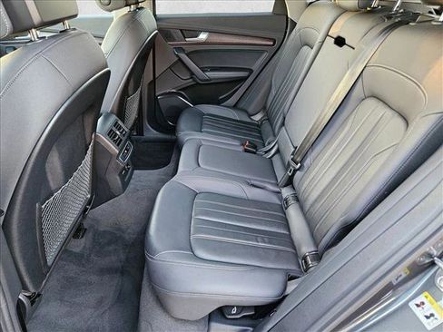 Used 2022 Audi Q5 2.0T Premium Plus image 19