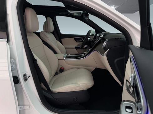 New 2026 Mercedes-Benz GLC 300 image 22