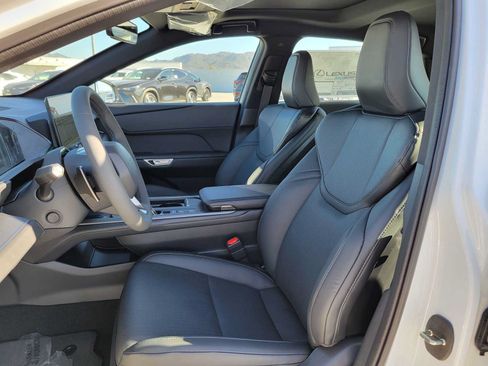 Certified 2026 Lexus ES 350e w/ Convenience Package FWD image 20