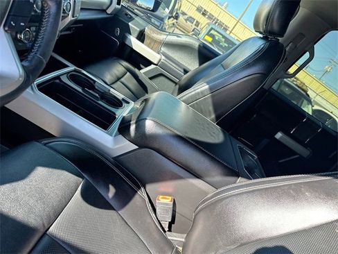 Certified 2021 Ford F250 Lariat w/ Lariat Ultimate Package image 27