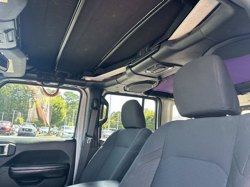Used 2019 Jeep Wrangler Unlimited Sport S AWD/4WD image 23
