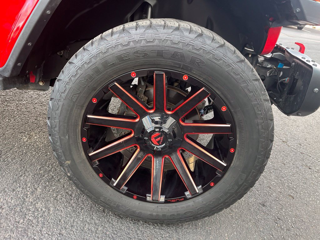 Used 2018 Jeep Wrangler Unlimited Rubicon AWD/4WD image 12