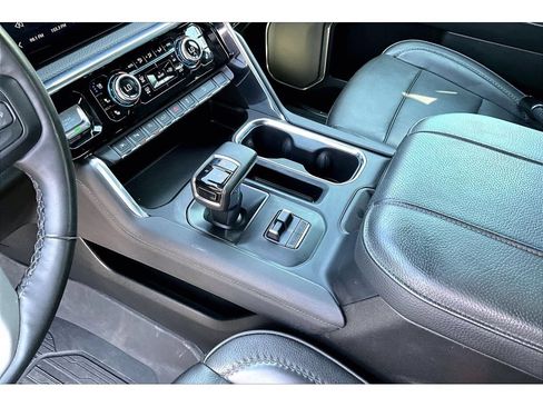 Used 2025 GMC Sierra 1500 Denali w/ Technology Package AWD/4WD image 19