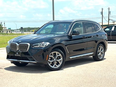 Certified 2023 BMW X3 xDrive30i w/ Premium Package AWD/4WD image 2