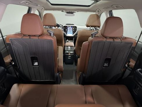 Used 2024 Subaru Ascent Touring w/ Popular Package #2 image 39