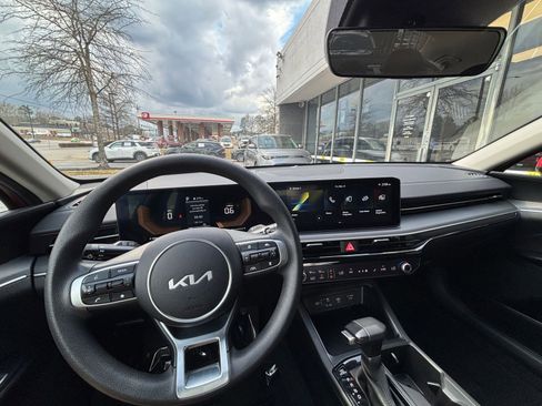 Used 2025 Kia K5 LXS image 34