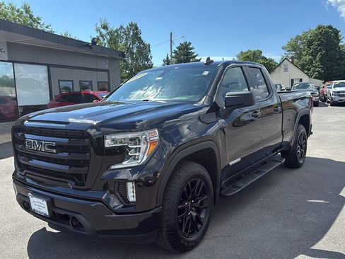 Used 2020 GMC Sierra 1500 Elevation w/ Elevation Value Package AWD/4WD image 3