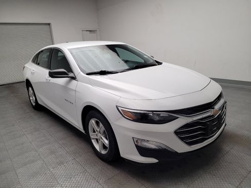 Used 2024 Chevrolet Malibu LS FWD image 13