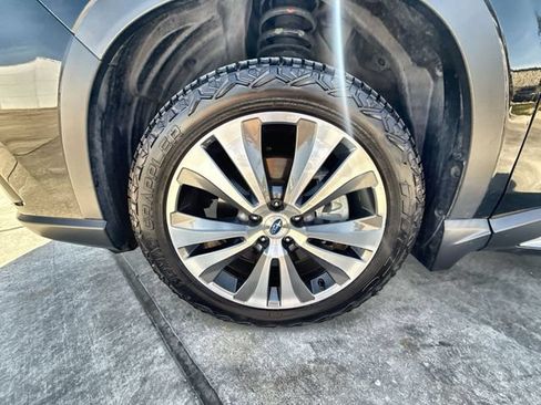 Used 2022 Subaru Ascent Limited w/ Popular Package #2A AWD/4WD image 10