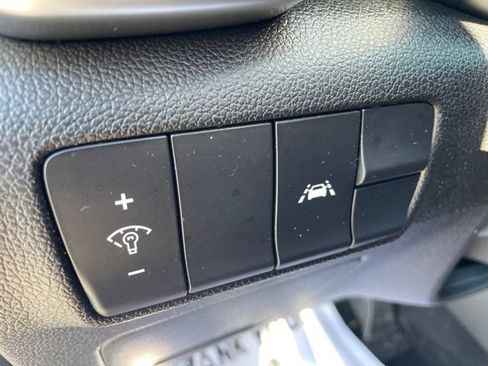 Used 2022 Kia Sportage LX AWD/4WD image 14