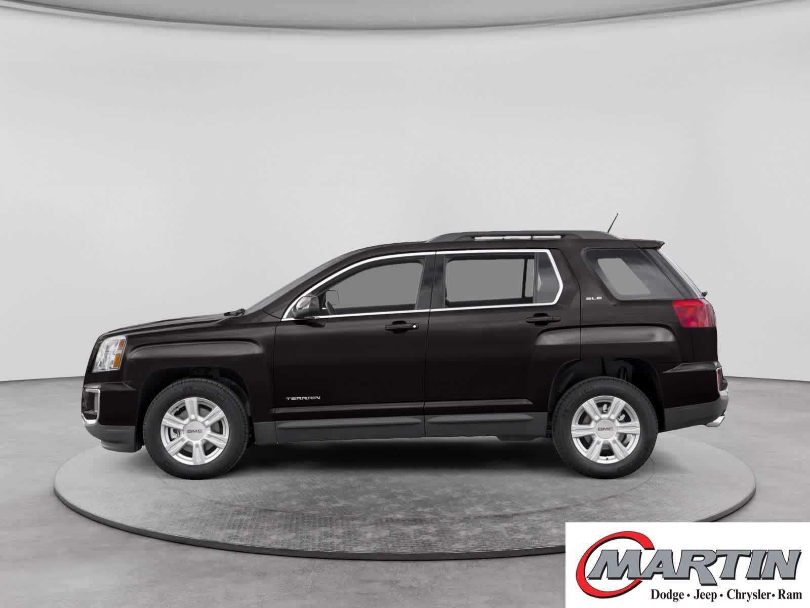 Used 2016 GMC Terrain SLE w/ Driver Alert Package I FWD image 3