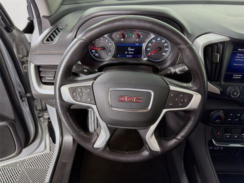 Used 2020 GMC Terrain SLT w/ Preferred Package image 12