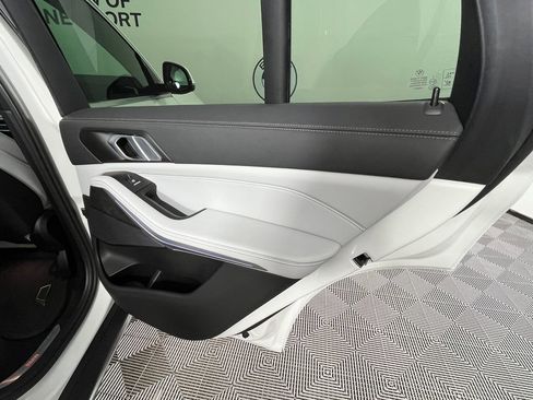 Certified 2023 BMW X5 xDrive40i image 26