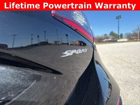 Used 2024 Honda Civic Sport image 8